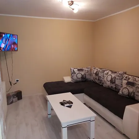 Vikendica Nika Holiday home *